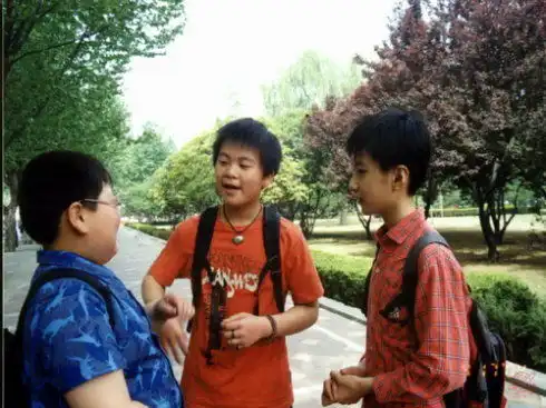 快乐我做主中的图片,以及快乐星球的一些剧照
