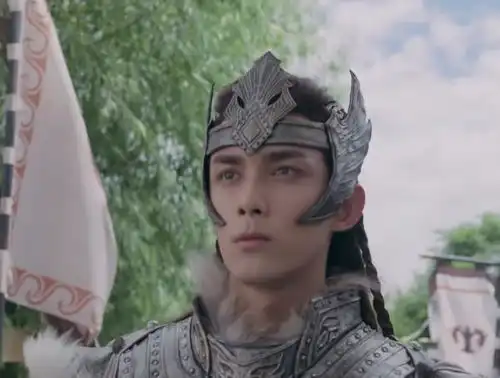长歌行李长歌情敌上线,比乐嫣还娇媚,阿准为了她背叛女主

