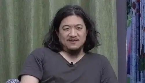 风头盖过孙俪,气质不输于和伟,理想之城的小配角为何这么牛