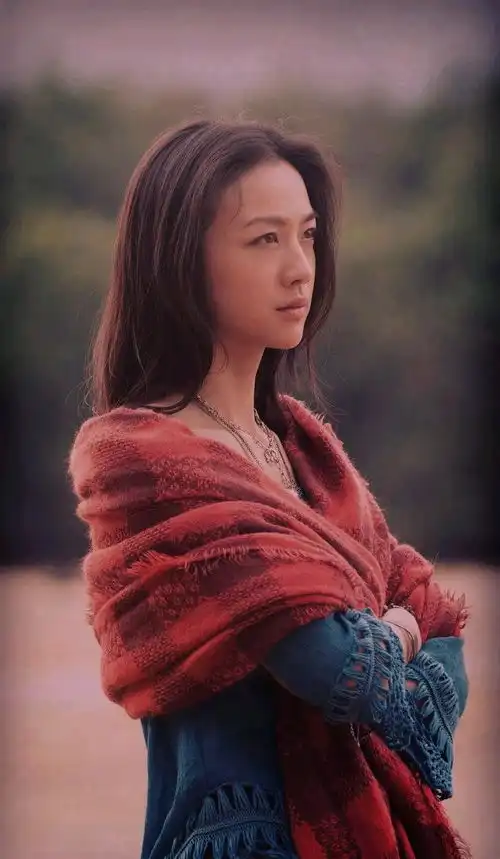 脸上有3个特点的女生,平时看起来好看,拍照却不上镜