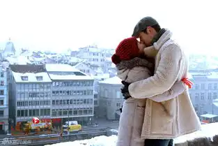 组图王沥川高以翔焦俊艳上演爱的抱抱
