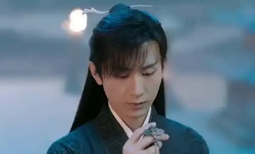 琉璃为什么故宫副院长总是喜欢从泽宫麻烦司凤