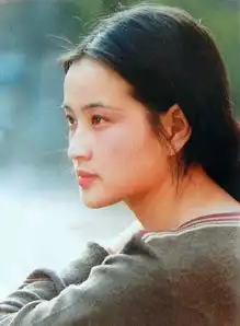 80年代女星刘晓庆,罕见剧照老照片,一代影后获得终身成就奖
