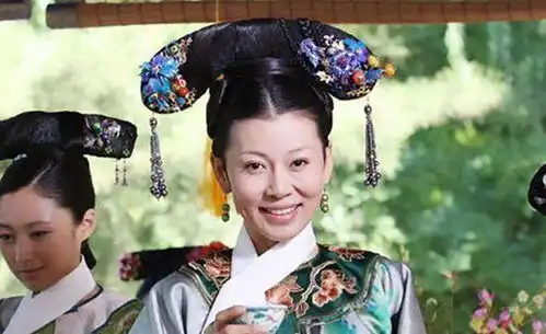 老公发文称遇见你悲凉,夫妻俩9月未同框,甄嬛传齐妃疑婚变