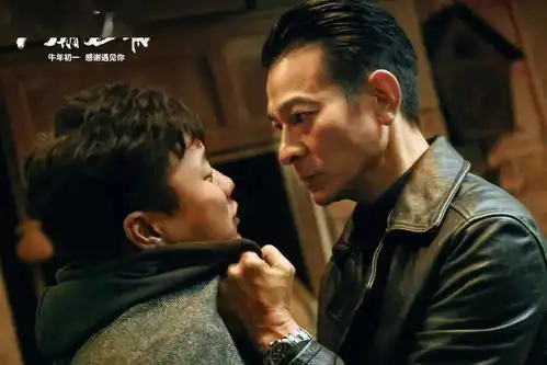 人潮汹涌牛年初一,换个活法
