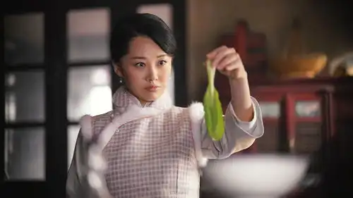 50岁许晴是什么神颜啊,穿补丁旗袍也遮不住的妩媚娇俏,惊艳时光