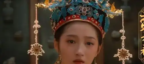 新红楼梦惹争议,秦可卿纱衣半开露大腿,网友这是红楼不是青楼