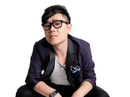 大鹏不为人知的一面恐高,内向,社交恐惧症,二十年只爱一人