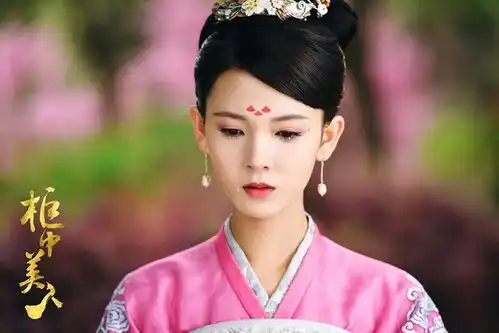 狐届最强傻白甜来袭陈瑶柜中美人迎新挑战
