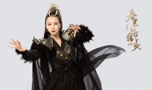 影版春光灿烂猪八戒来袭,冻龄女神双合体,但女主更抢眼
