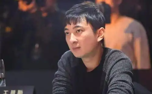 王思聪殴打路人确认属实,提起复议暂免刑拘,动手原因遭网友嘲笑
