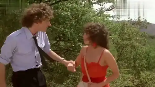 电影片段伊莎贝尔阿佳妮经典电影杀人的夏天片段精选
