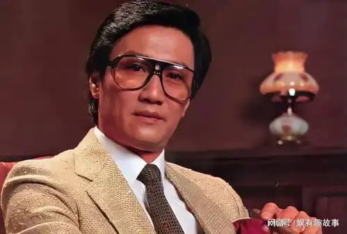 谢贤当年有多辉煌合照时李小龙都得靠边站,拍一部戏能买一栋楼