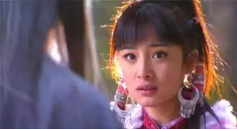 杨幂因一张旧照被赞四海八荒第一仙,更多旧照还原那时的杨幂