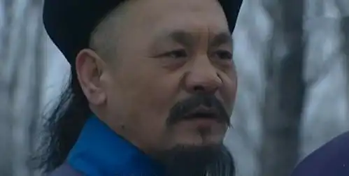 雍正王朝科场舞弊案面对李绂求助,李卫为什么心不在焉掏耳朵
