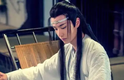 2019演艺圈再锦上添花,易烊千玺最有潜力,肖战人气最高