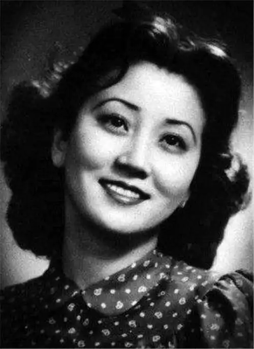 钱学森妻子蒋英旧照年轻时容貌堪比现代女星,难怪钱老那么爱她
