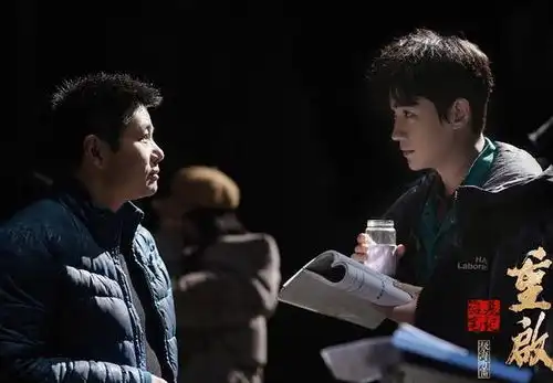 新盗墓笔记剧照曝光,老戏骨云集精彩不断,男主更是帅翻天