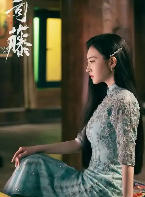 王牌6最没排面女明星,扮毛毛虫打滚取悦观众,清醒点你可是女王
