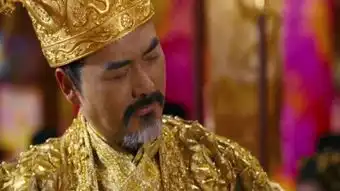 满城尽带黄金甲
