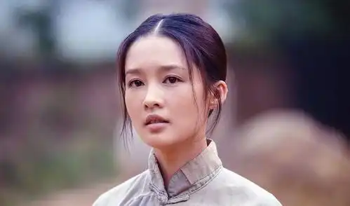 富家小姐爱上仆人,怀孕后私奔,命运一波三折,不久带着遗恨离世
