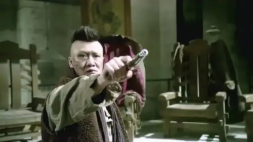 智取威虎山栾平揭发杨子荣,看杨子荣如何机智化解