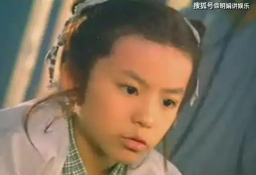曾人气堪比释小龙,三岁学表演五岁成演员,长大撞脸彭于晏却不火
