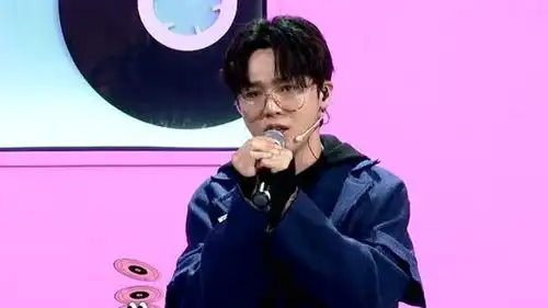 李炜带来汪苏泷作词作曲,射雕英雄传插曲剑魂