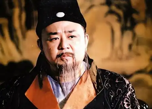 狄仁杰担任的同凤阁鸾台平章事是个多大的官跟刺史比如何