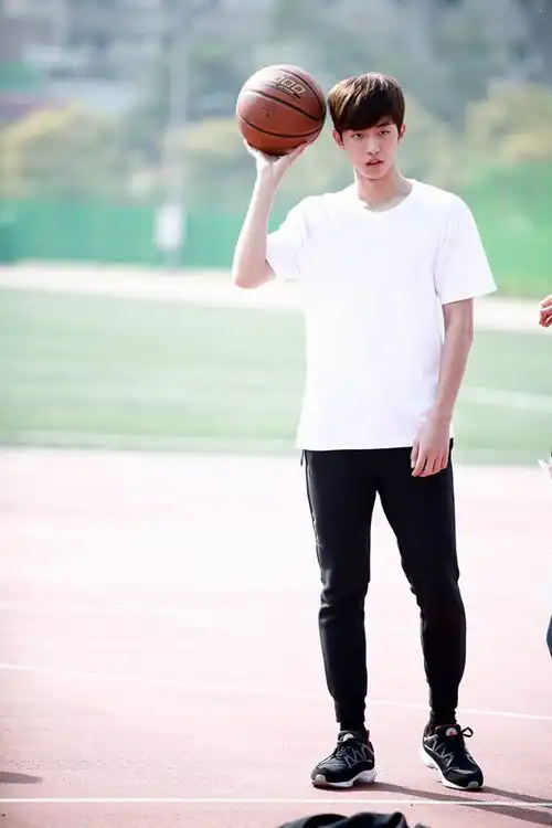 奶酪陷阱南柱赫官方剧照