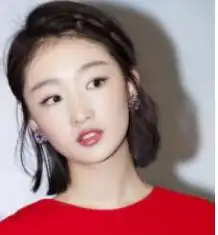 周冬雨中短发编发造型图片示范美女编发打理技巧
