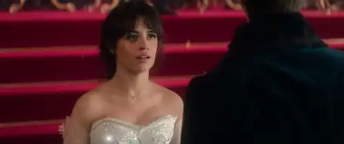 新版灰姑娘歌舞片公布正式预告拉丁裔女星主演