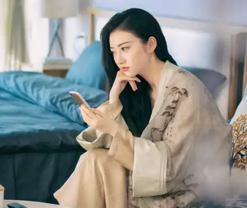 司藤景甜造型韵味十足美出新高度