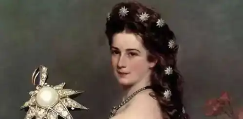 她是欧洲公认最美的公主,15岁联姻得到众多珠宝,件件都是经典
