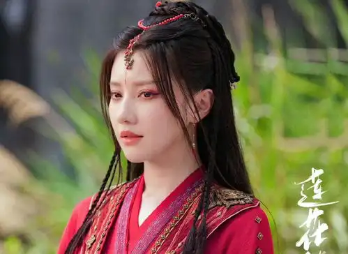 莲花楼幸好陈都灵是女主,不然这3个尤物女配谁都压不住
