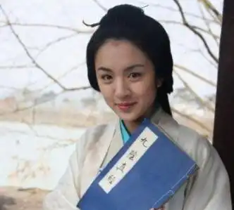 言情版射雕英雄传胡歌青涩帅气,刘诗诗嫩出水,谢娜灵动十足
