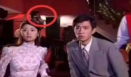 情深深雨蒙蒙17年了,这些穿帮镜头依旧尴尬,经典神剧被毁