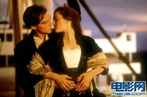 卡梅隆再度掌舵3d泰坦尼克号首发中文预告