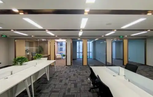 可注册随时看房丨临近地铁精装带家具丨正对电梯采光通透出租办公楼租赁北京我爱我家
