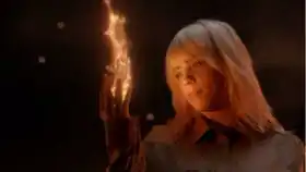 头号玩家韦德经过努力,终于找到拿第一把钥匙的秘密,成功第一个拿到钥匙