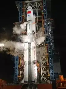 华为被曝偷工减料余承东怒斥友商抹黑马化腾6年捐172亿元成首善股神巴菲特押宝ibm亏8亿多...黑马早报