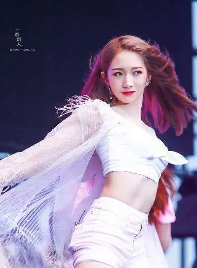 孟美岐丽颖热巴杨颖丁一一,这些腰精你最羡慕谁