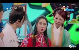 朱茵献吻黄贯中为其庆生,女儿罕见正脸照太像黄贯中,浪费了妈妈的美貌基因