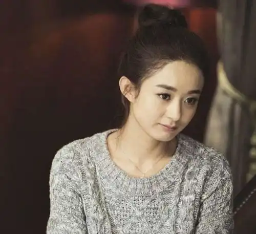 9年前,她默默无名为李沁配戏,7年后,她大红大紫,李沁给她配戏
