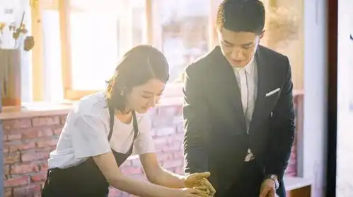 三本豪门甜宠文,她由千金变成平民,在遇到他后,才再次被宠上天
