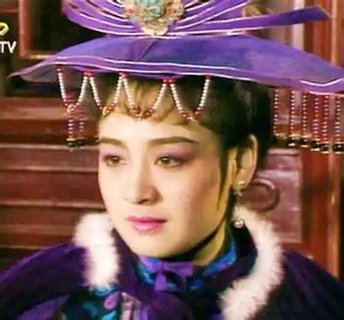 伍宇娟忍痛做儿子大姨,别样母爱沉甸甸
