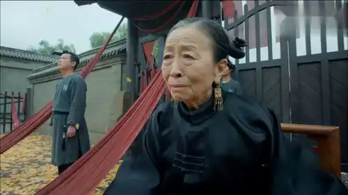 娘道瑛子被选中河姑,隆老夫人竟让她祭河神
