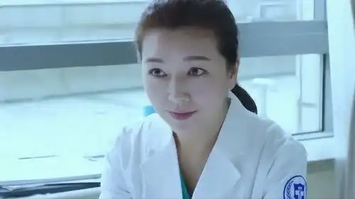 急诊科医生解开心结的刘慧敏跟变了个人似的,这么温柔