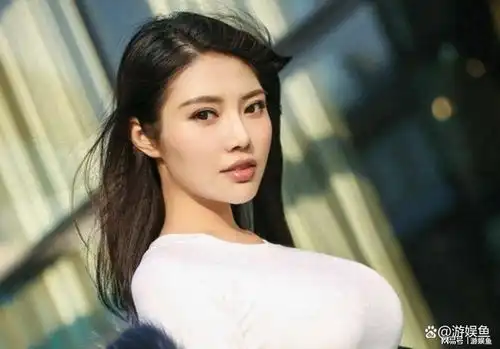 复合了大嫂徐冬冬晒与尹子维牵手照,两人第一次分手原因也曝光