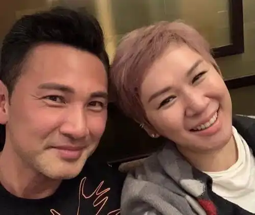 期待许志安初恋阔别26年宣布复出,嫁足球队队长住6千万豪宅